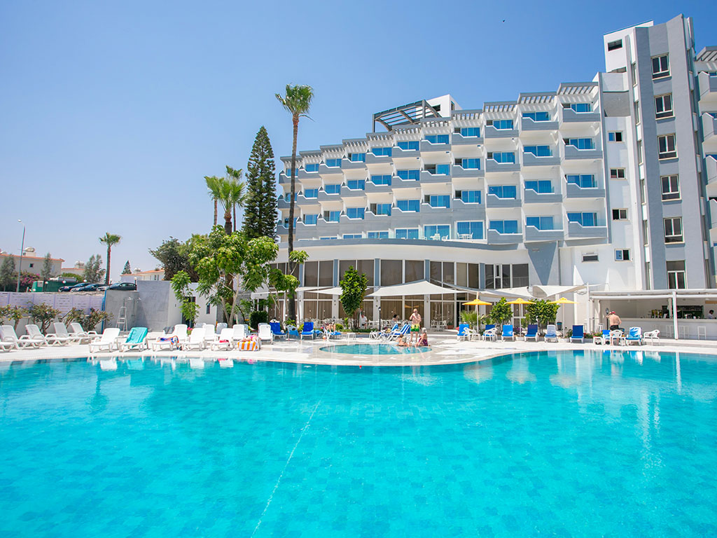Papouis Hotel